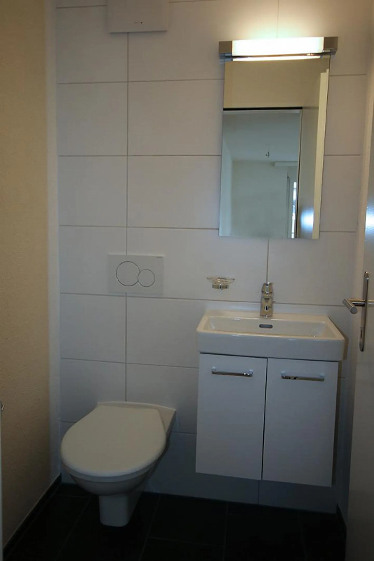 Modern and bright 3.5 room apartment centrally and quietly located - Photo 7 of 9