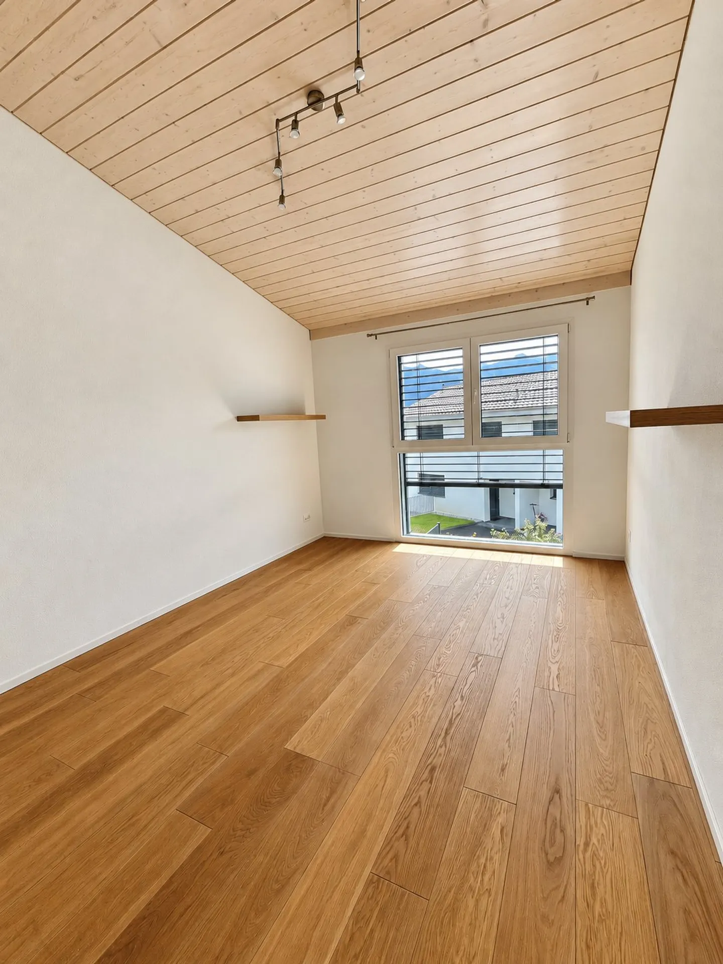 Incantevole Villa A Schiera - Foto 6 di 9