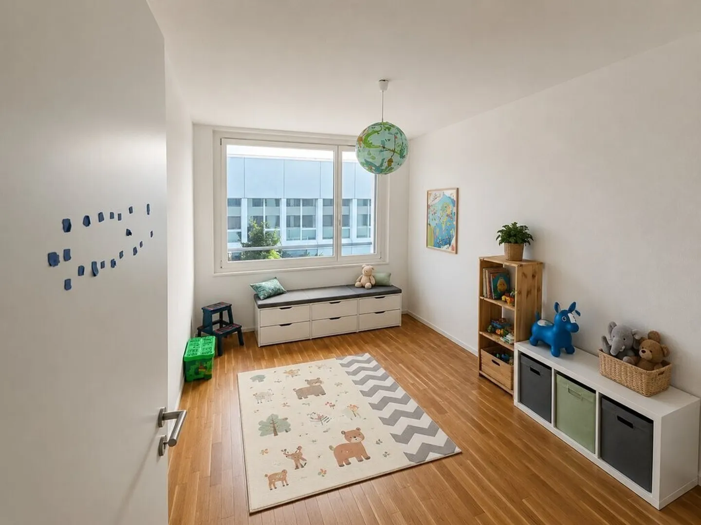 Modern Apartment with Smart Features - Photo 4 of 4