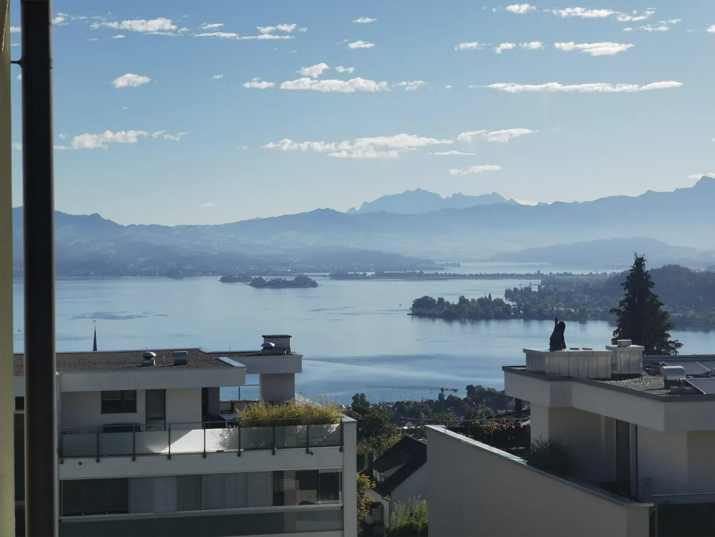 Wohnung mit atemberaubendem Seeblick - Foto 2 von 12