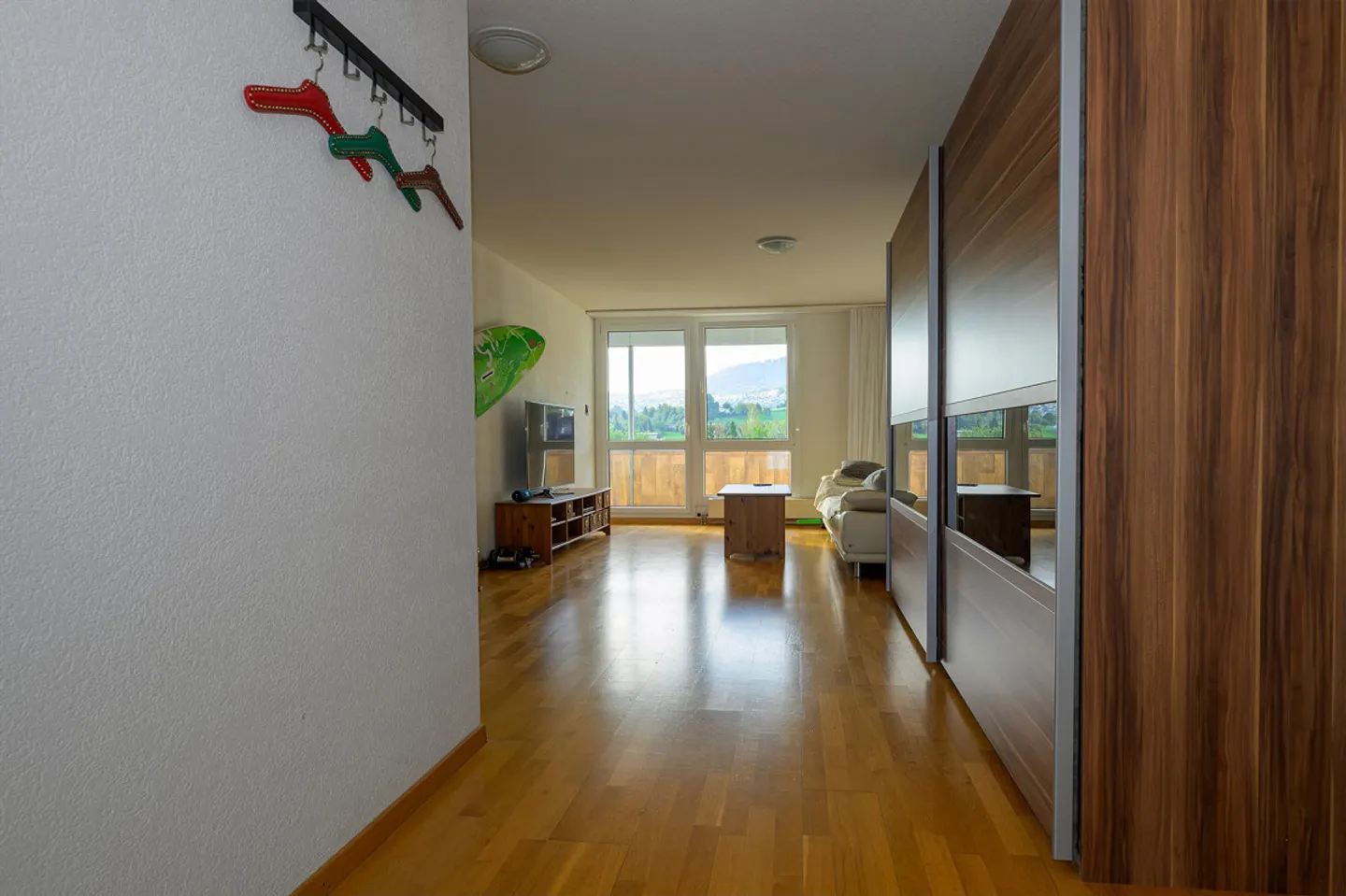 Wohnung mit atemberaubendem Seeblick - Foto 3 von 12