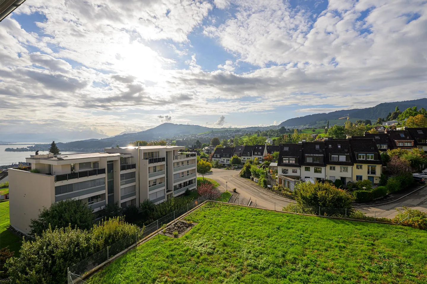 Wohnung mit atemberaubendem Seeblick - Foto 10 von 12