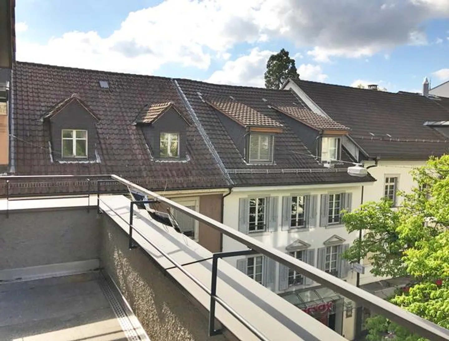 Luxurious 4.5-Room Apartment - Photo 12 of 12