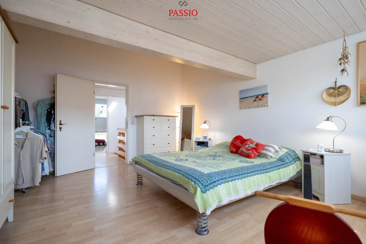 Casa a schiera di 5,5 stanze adatta alle famiglie con giardino ben curato - Foto 18 di 29