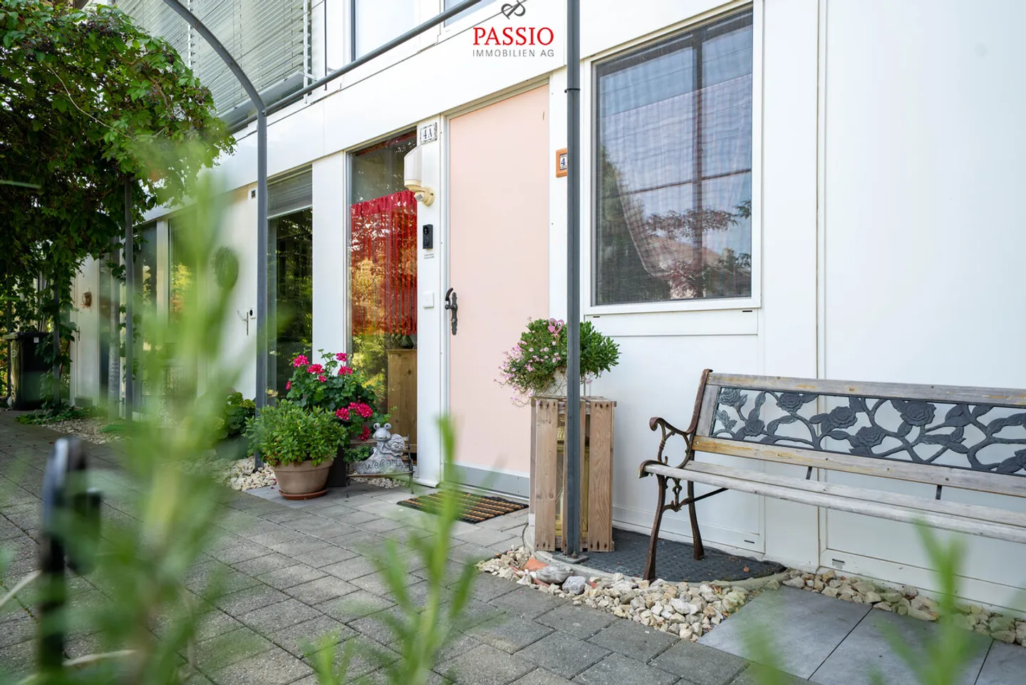 Casa a schiera di 5,5 stanze adatta alle famiglie con giardino ben curato - Foto 24 di 29
