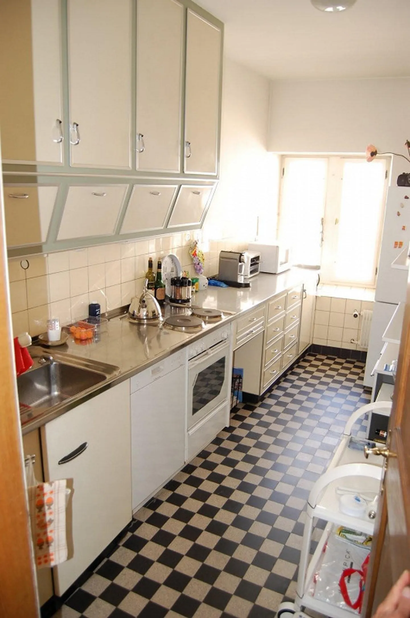 Appartamento da sogno con camino direttamente sul Reno - Foto 8 di 12