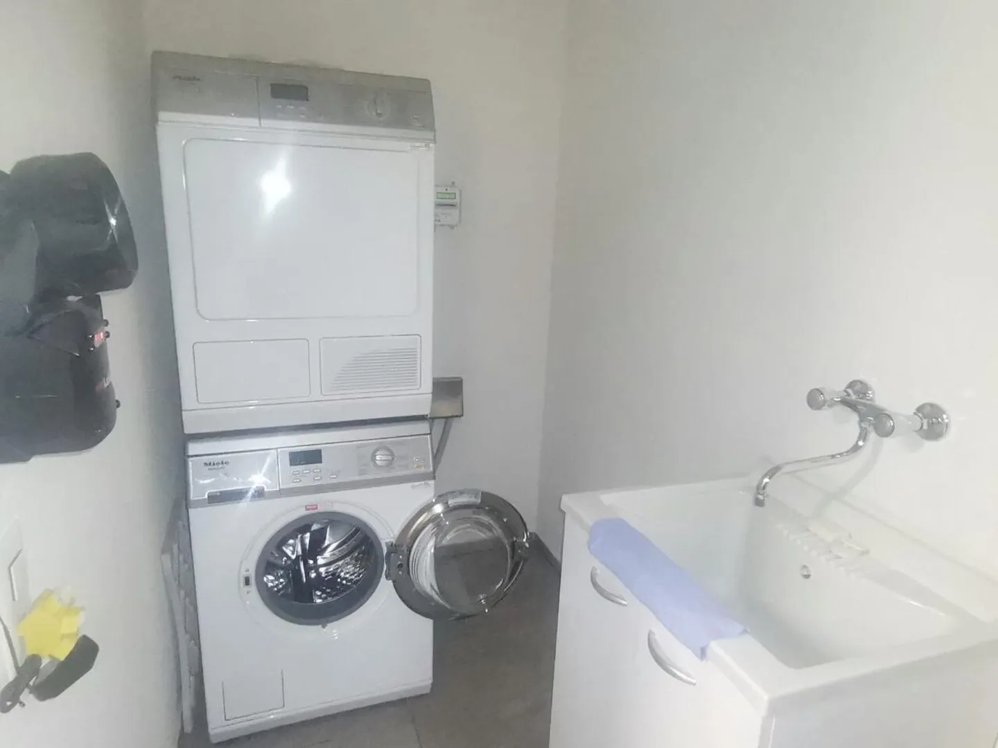 Bright 3 ½ Room Apartment in Genestrerio - Photo 10 of 13