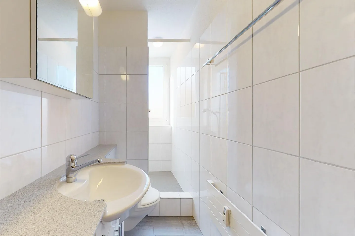 Living in the Schlössli district - Photo 4 of 7