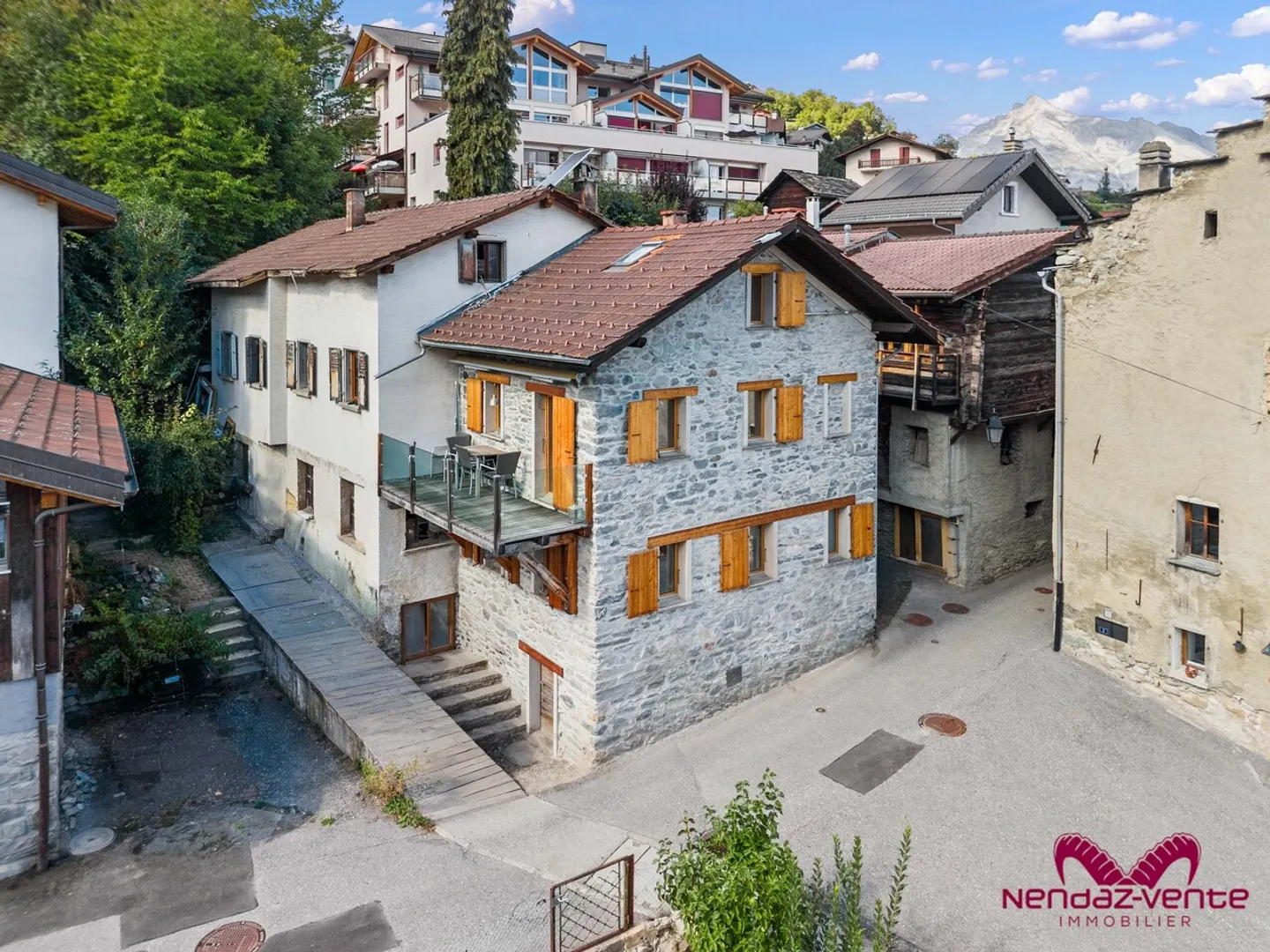 Charming Stone House in Basse-Nendaz - Photo 1 of 11