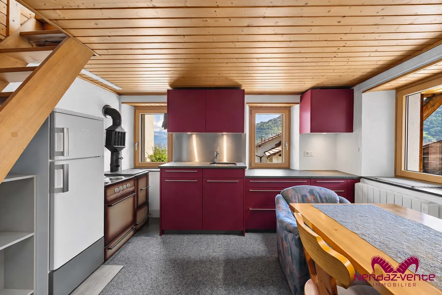 Charming Stone House in Basse-Nendaz - Photo 2 of 11