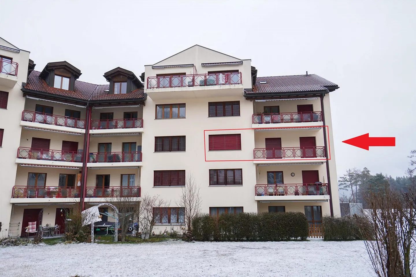 Appartement moderne de 4,5 pièces avec vue sur la montagne à Thusis - Photo 1 sur 13
