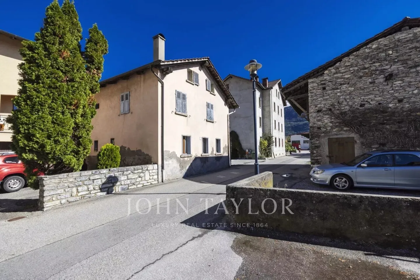 Casa singola in vendita - Foto 1 di 13