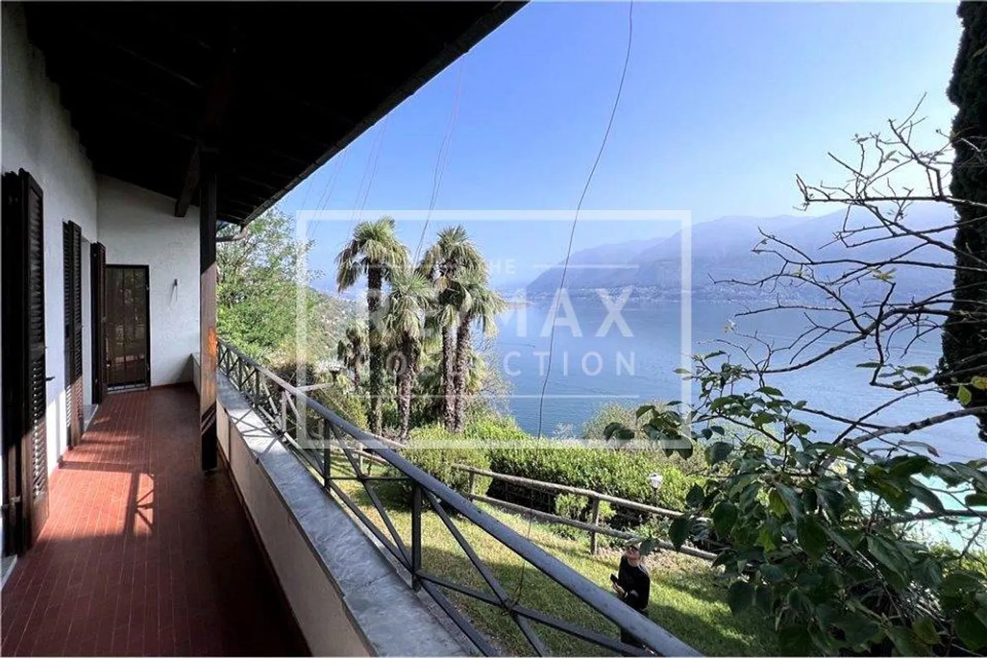 Villa a Ronco sopra Ascona con vista lago. Da ristrutturare. - Foto 3 di 12