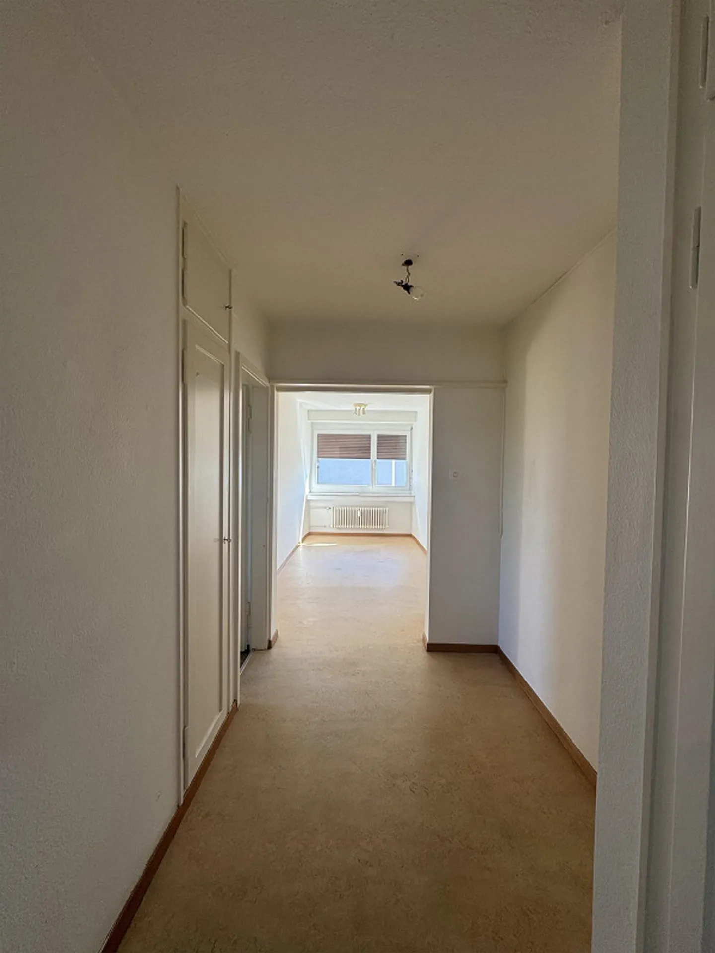 Appartement 1.0 pièce à Schlieren (temporaire) - Photo 2 sur 4