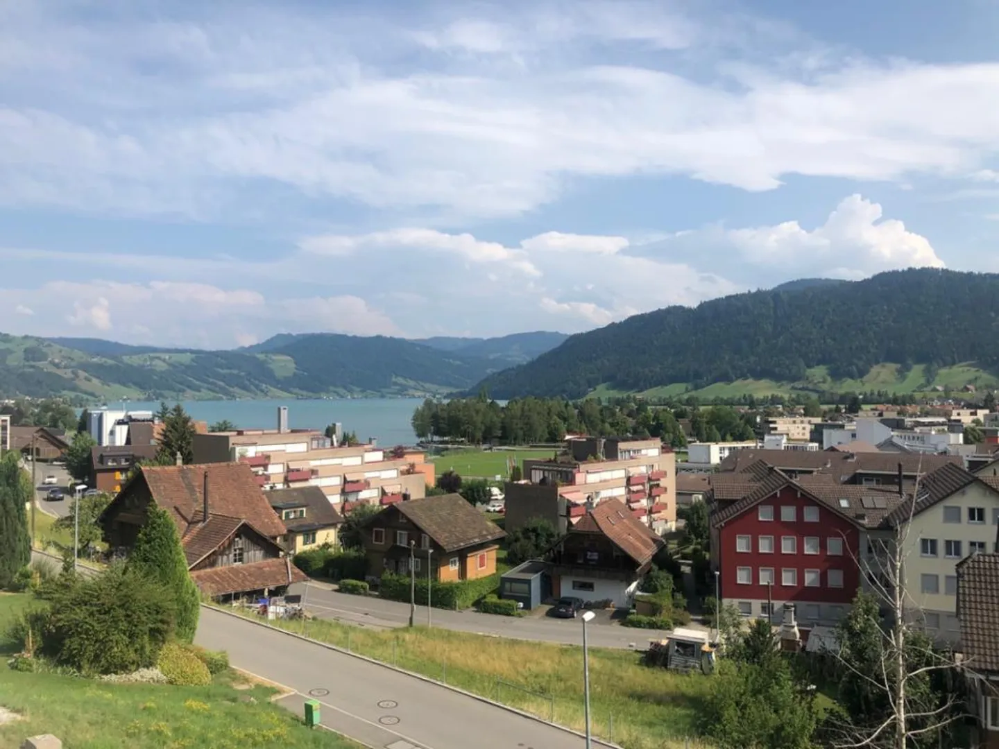 Vivere con vista sul lago di Ägeri - Foto 6 di 6