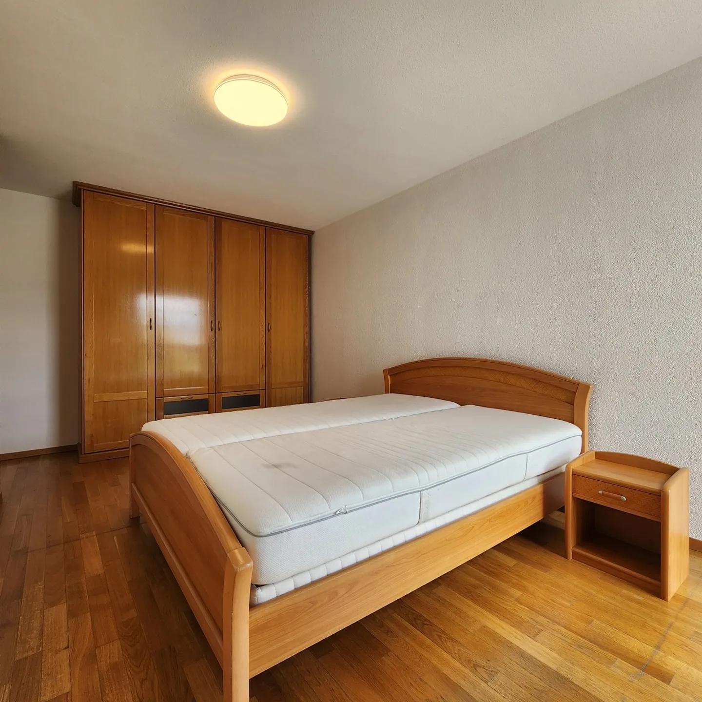 Appartamento di 4,5 locali con due balconi - Foto 8 di 13