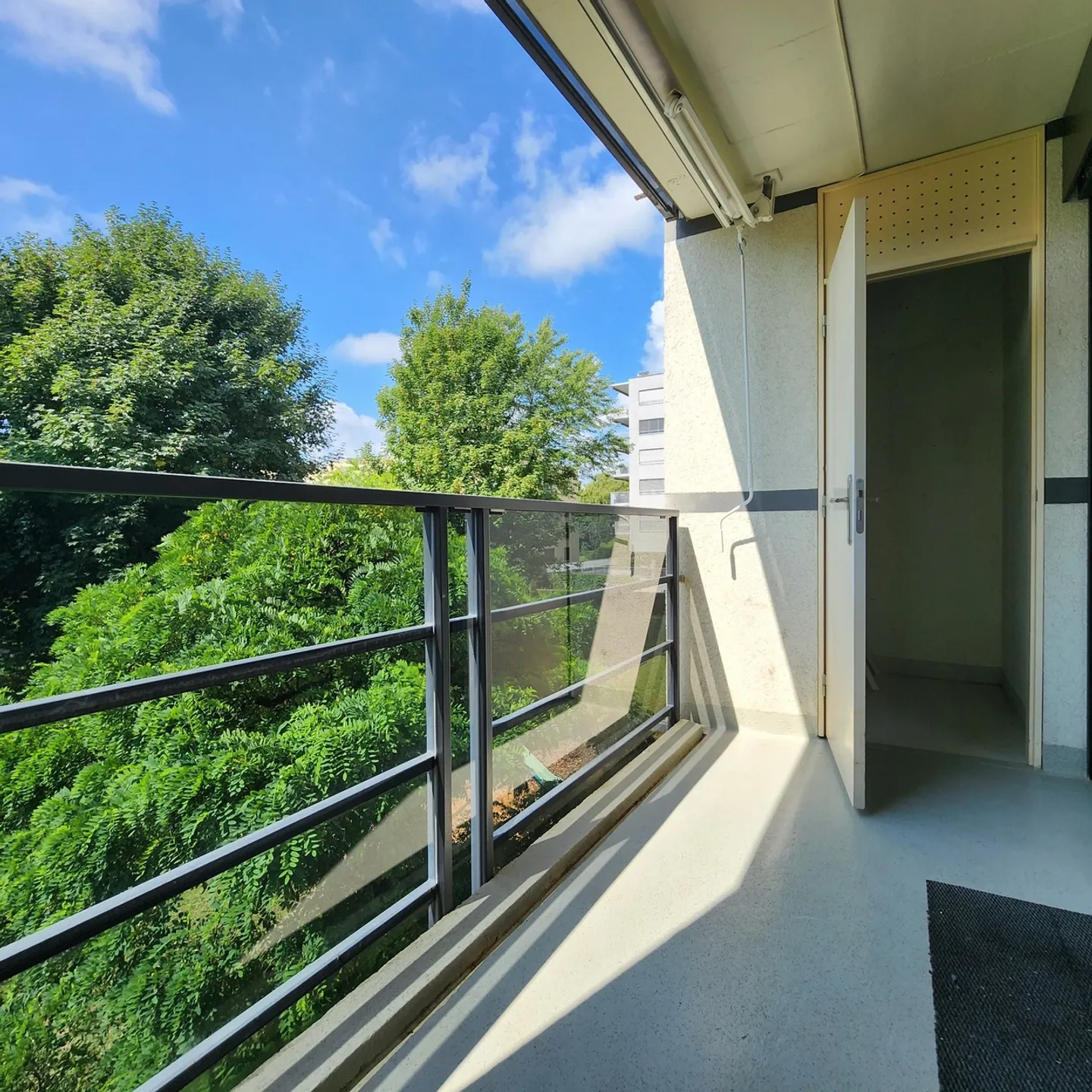 Appartamento di 4,5 locali con due balconi - Foto 11 di 13
