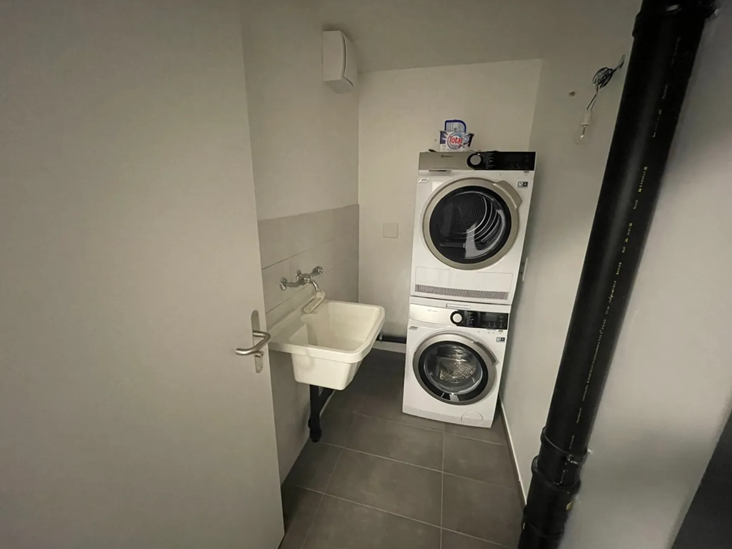 Appartement spacieux avec mezzanine - Photo 13 sur 13