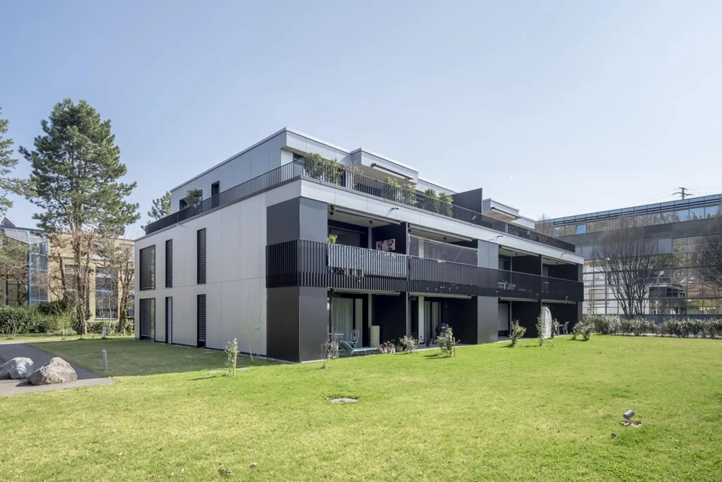 Confort de vie qui ne laisse que peu de désirs - Photo 1 sur 7