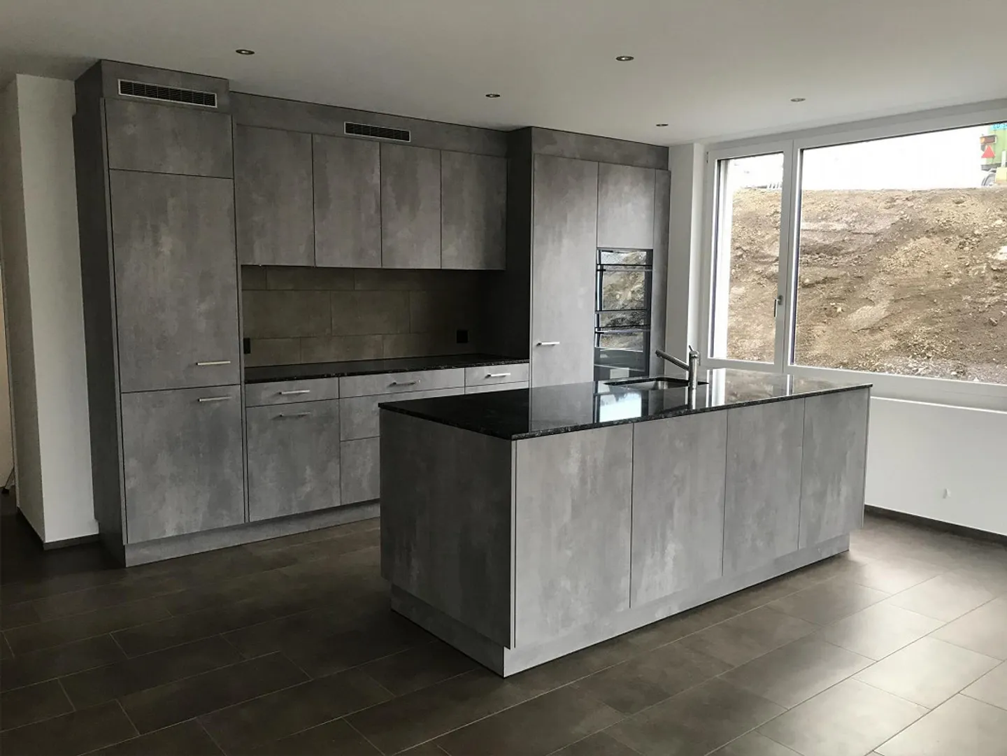 5.5 Room Garden Apartment with Large Lawn - Photo 22 of 30