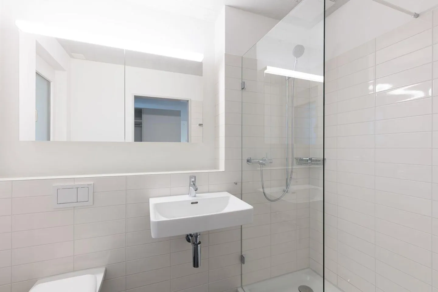 Modernes Apartment mit Innenhof - Foto 4 von 5