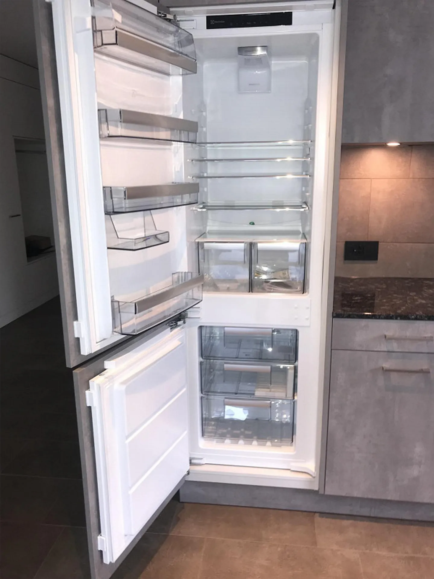 5.5 Room Garden Apartment with Large Lawn - Photo 29 of 30