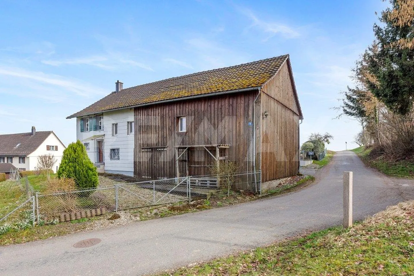 Maison individuelle historique avec grange (année de construction 1899) à Zuben TG - Photo 1 sur 13