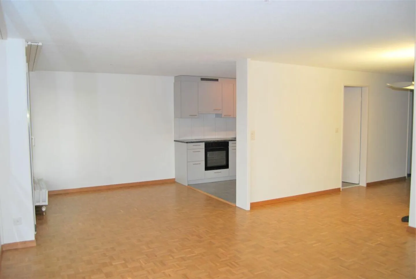 Appartamento 3.5 locali, 5° piano, Oggetto 352 - Foto 5 di 14