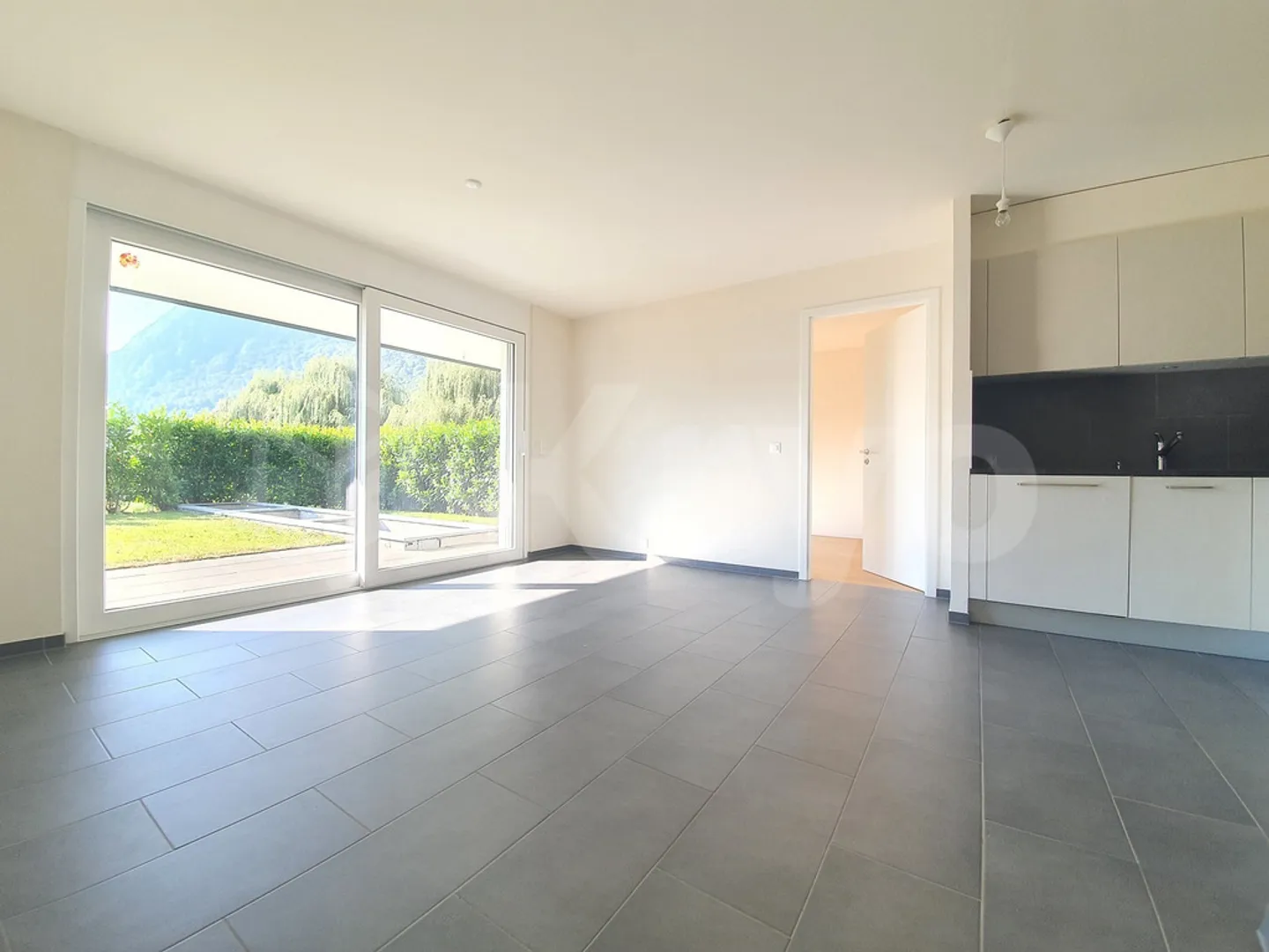 Charmante 3,5-Zimmer-Wohnung im Erdgeschoss - Foto 4 von 10