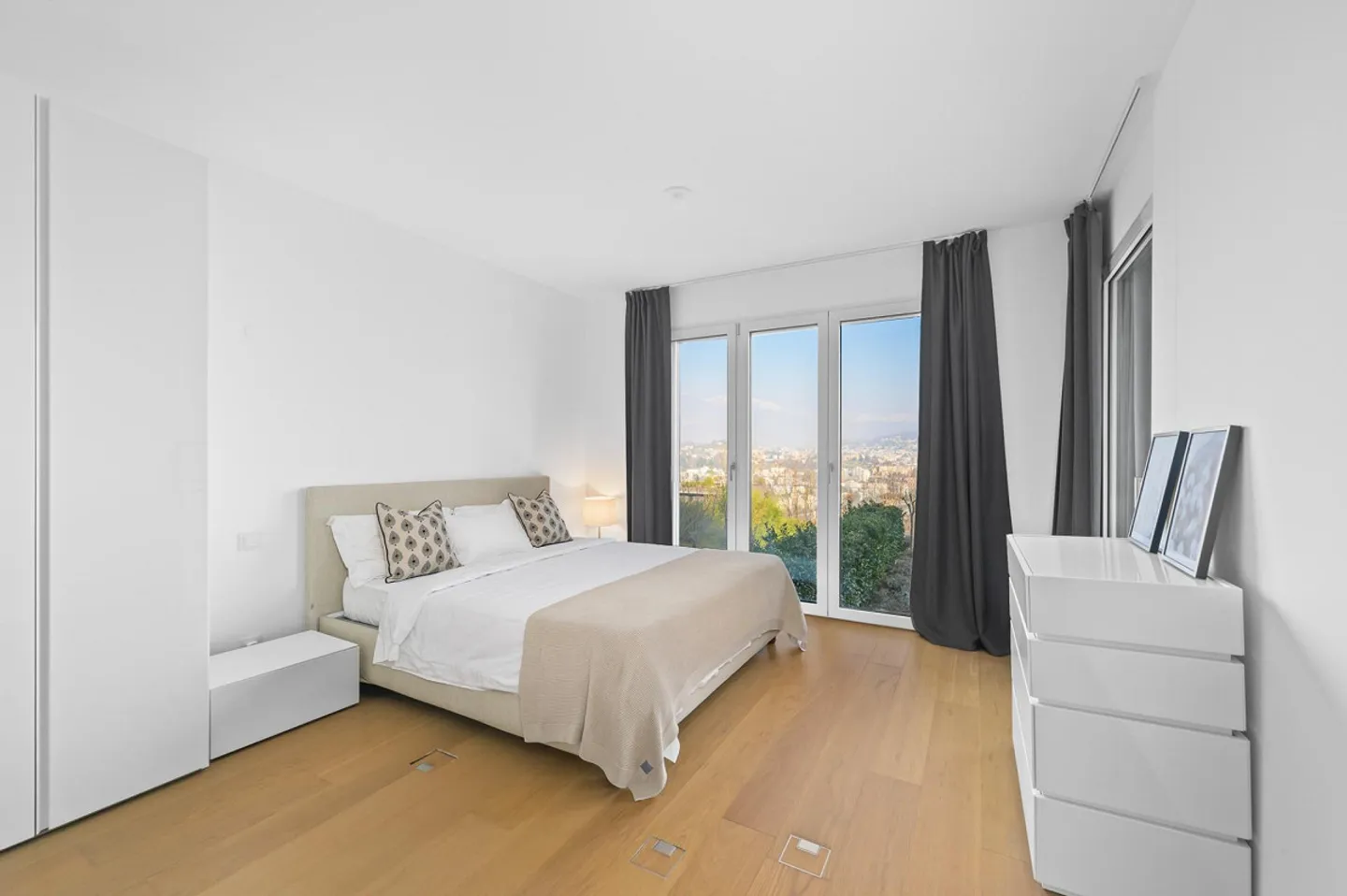 Appartamento di Lusso con Vista Lago - Foto 8 di 10