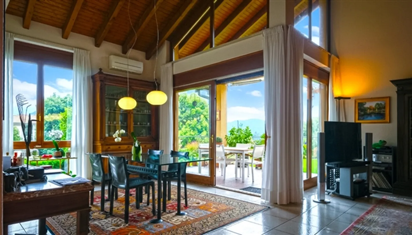 Charming Single-Family Home in Breganzona - Photo 9 of 17