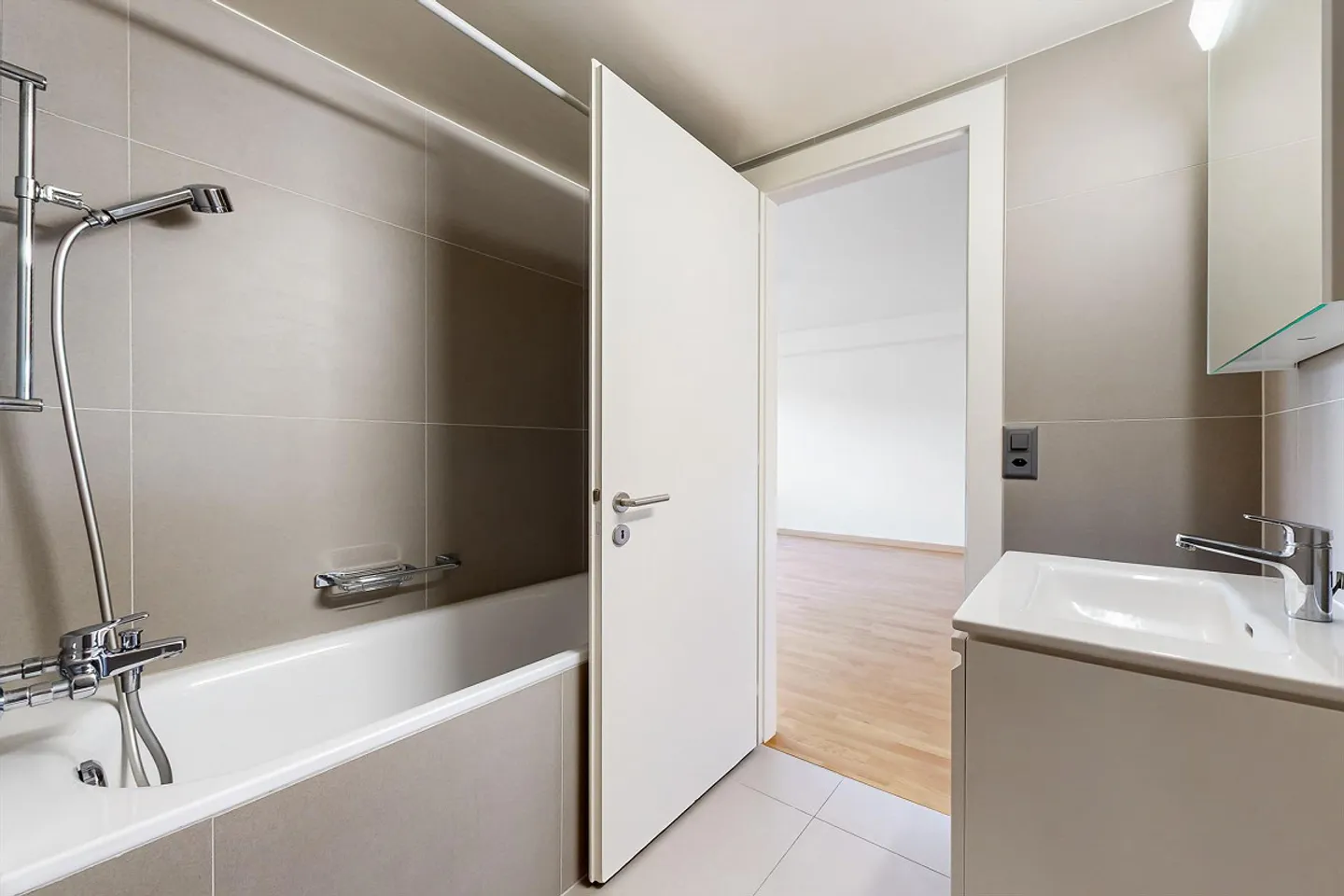 Bellissimo appartamento a due passi dal lago! - Foto 6 di 8