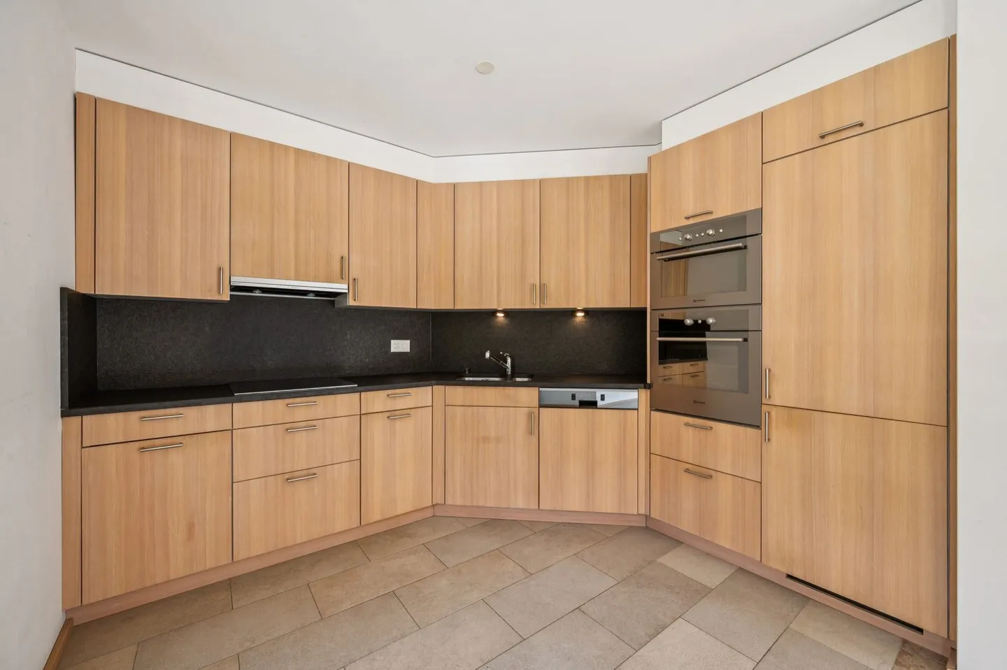 Appartement exclusif de 4,5 pièces avec panorama alpin - Photo 7 sur 13