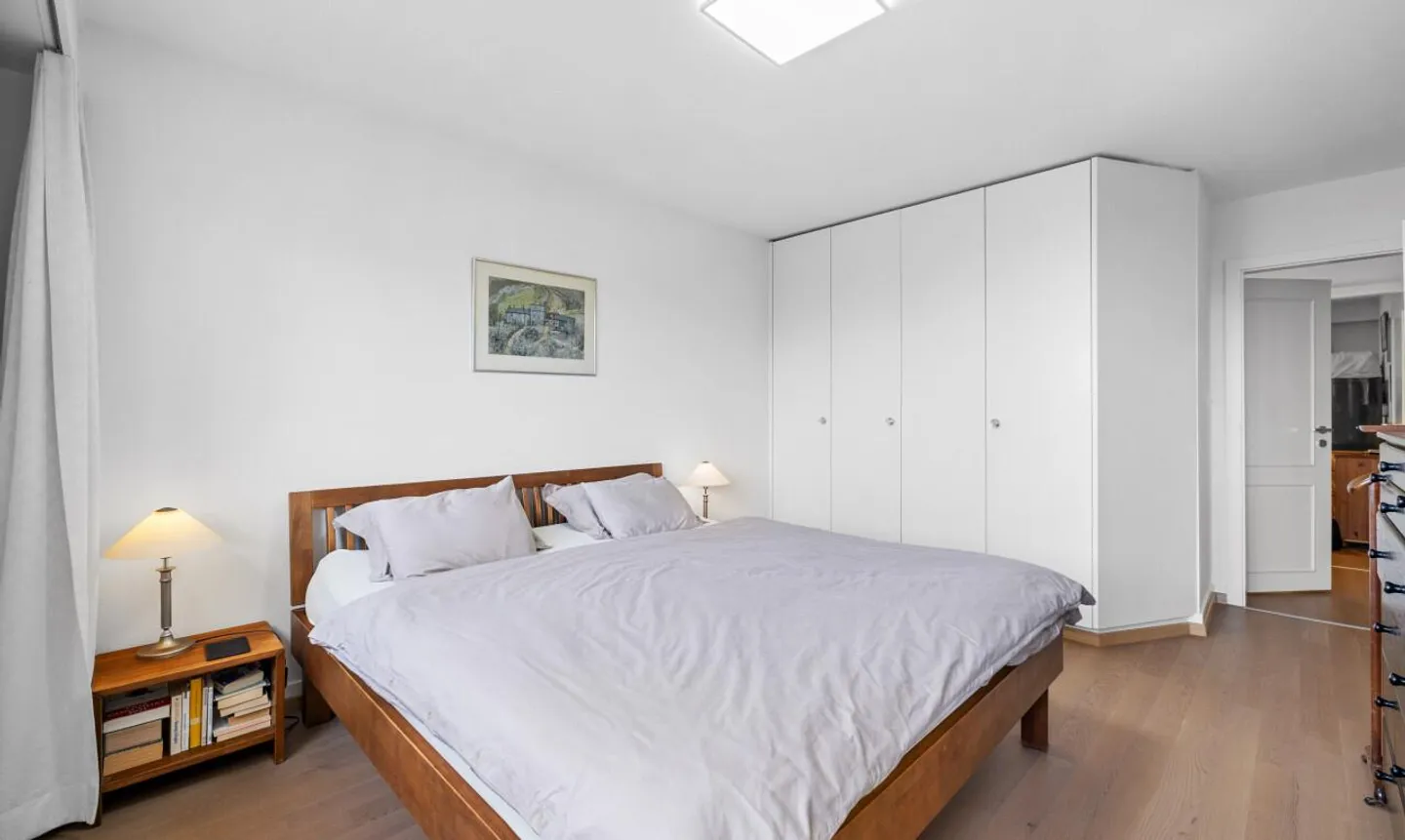 UNOBSTRUCTED VIEW, SPACIOUS LIVING AND PRIVILEGED LIVING ENVIRONMENT - Photo 7 of 11