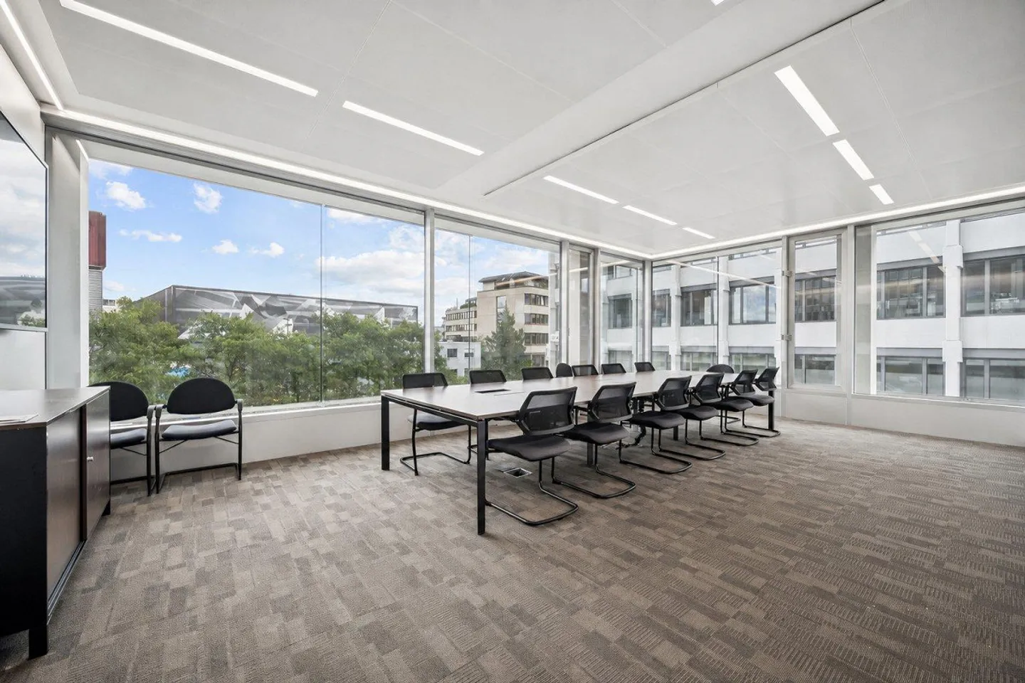 Representative Office Space with Character - Photo 3 of 13
