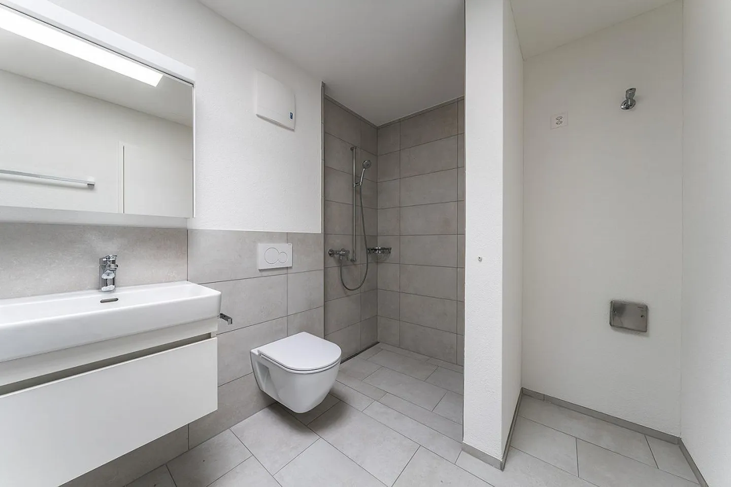 THE HOME FOR URBAN PEOPLE IN THE SOLARIUS BUILDING - Photo 8 of 11