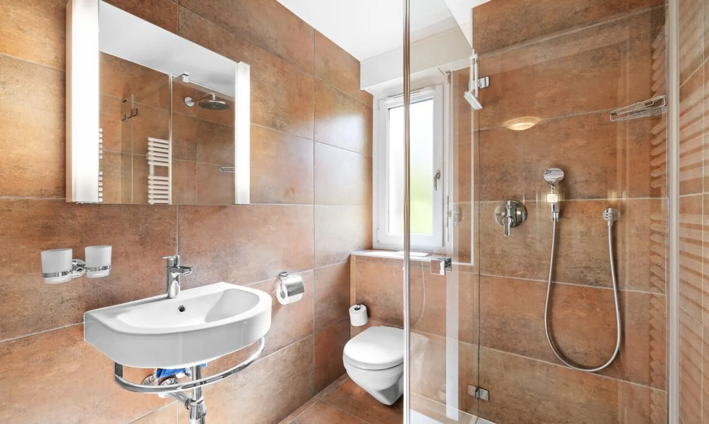 UNOBSTRUCTED VIEW, SPACIOUS LIVING AND PRIVILEGED LIVING ENVIRONMENT - Photo 9 of 11