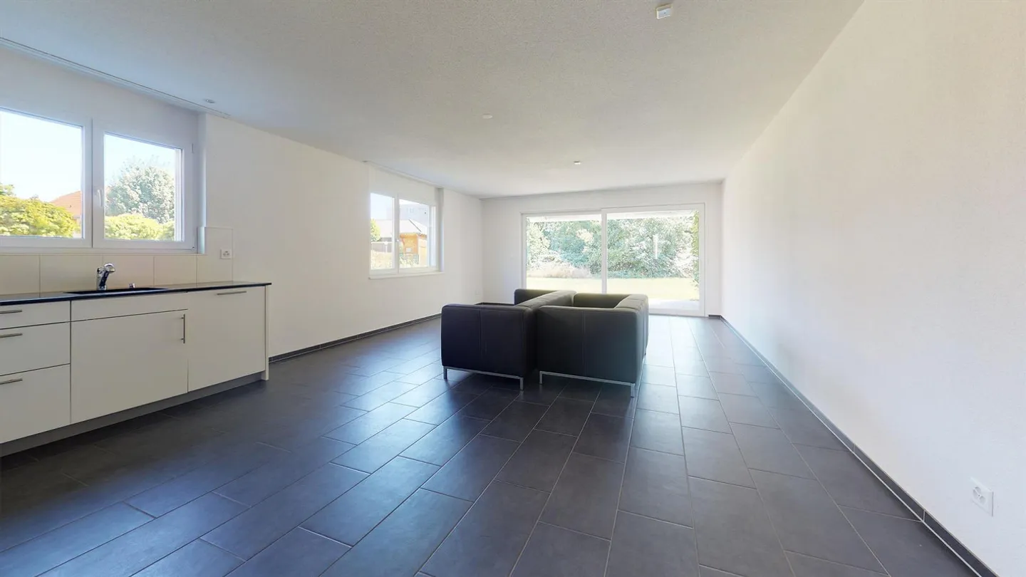 Beautiful corner apartment on the ground floor - Photo 4 of 11