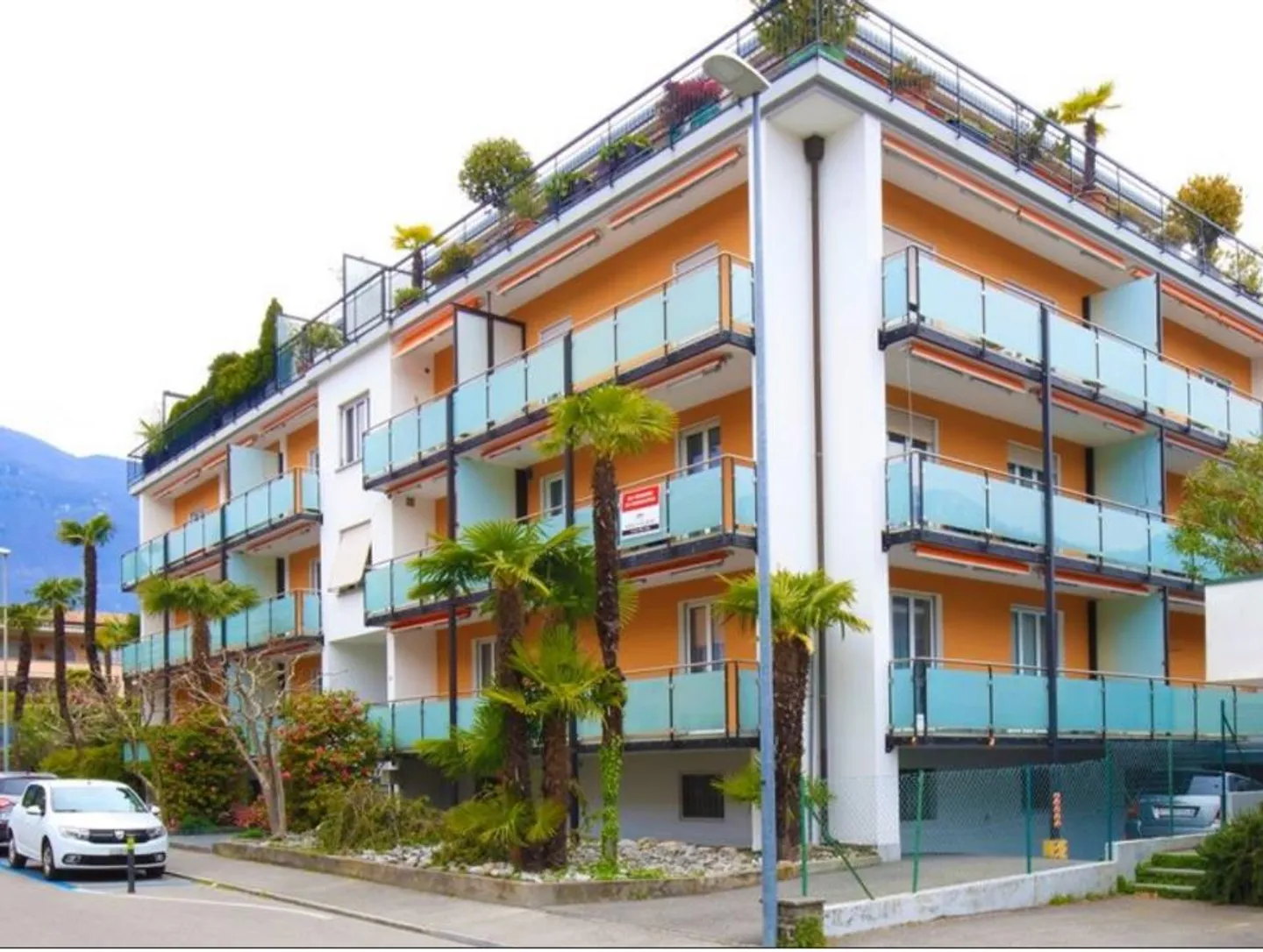 Stilvolle Ruheoase im Zentrum von Ascona – 2.5-Zimmer mit zwei sonnigen Balkonen - Foto 9 von 10