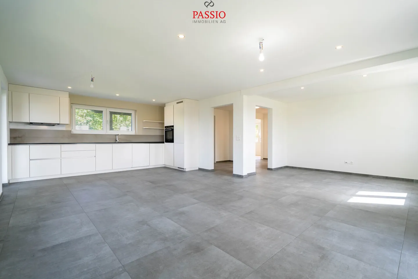 Paradiso familiare completamente ristrutturato con 6,5 stanze in posizione privilegiata! - Foto 6 di 42