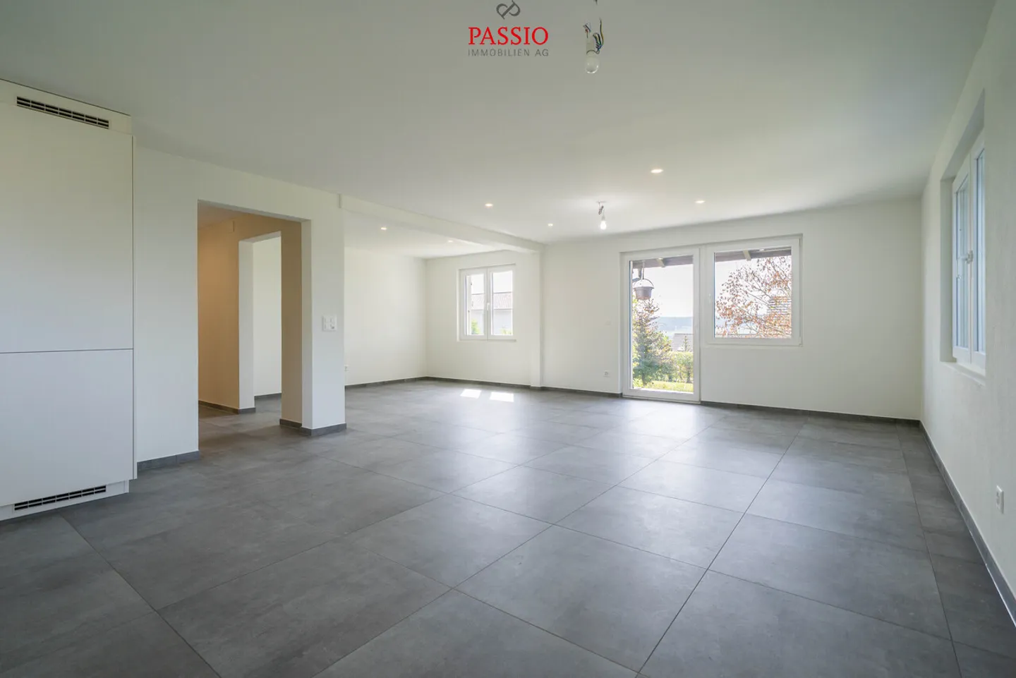 Paradiso familiare completamente ristrutturato con 6,5 stanze in posizione privilegiata! - Foto 7 di 42