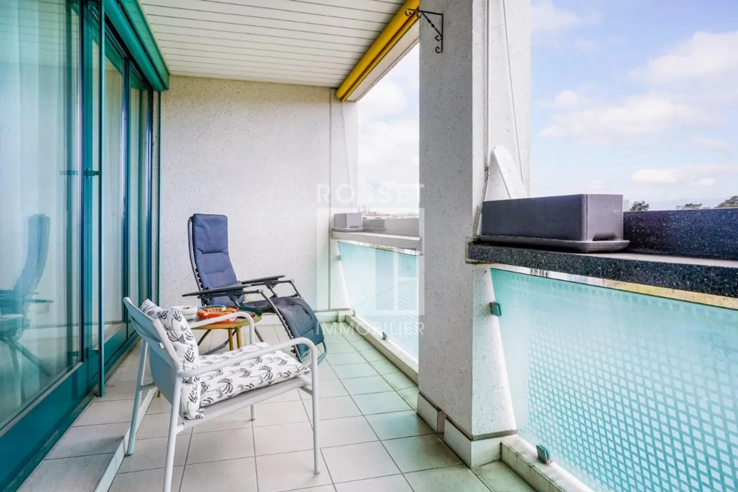 3,5-Zimmer-Wohnung im 7. Stock mit Aufzug - Foto 7 von 9