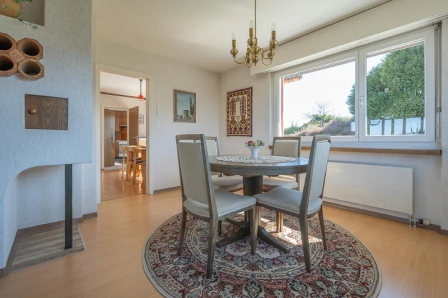 Living, Family, Working 8.5-Room Single-Family House - Photo 5 of 11