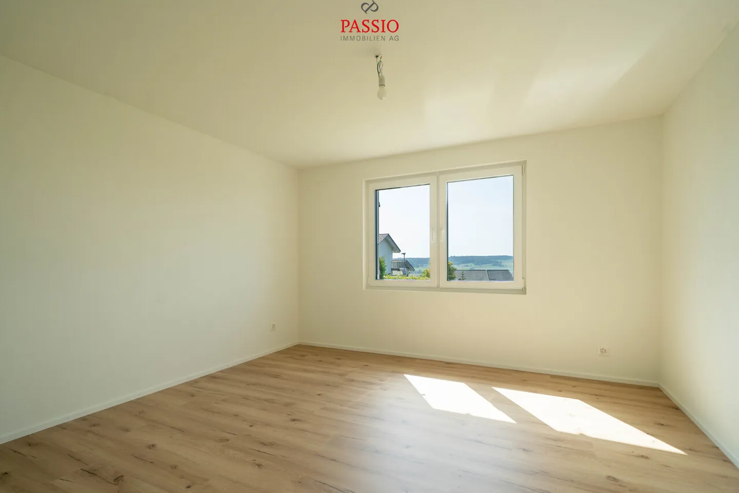 Paradiso familiare completamente ristrutturato con 6,5 stanze in posizione privilegiata! - Foto 10 di 42