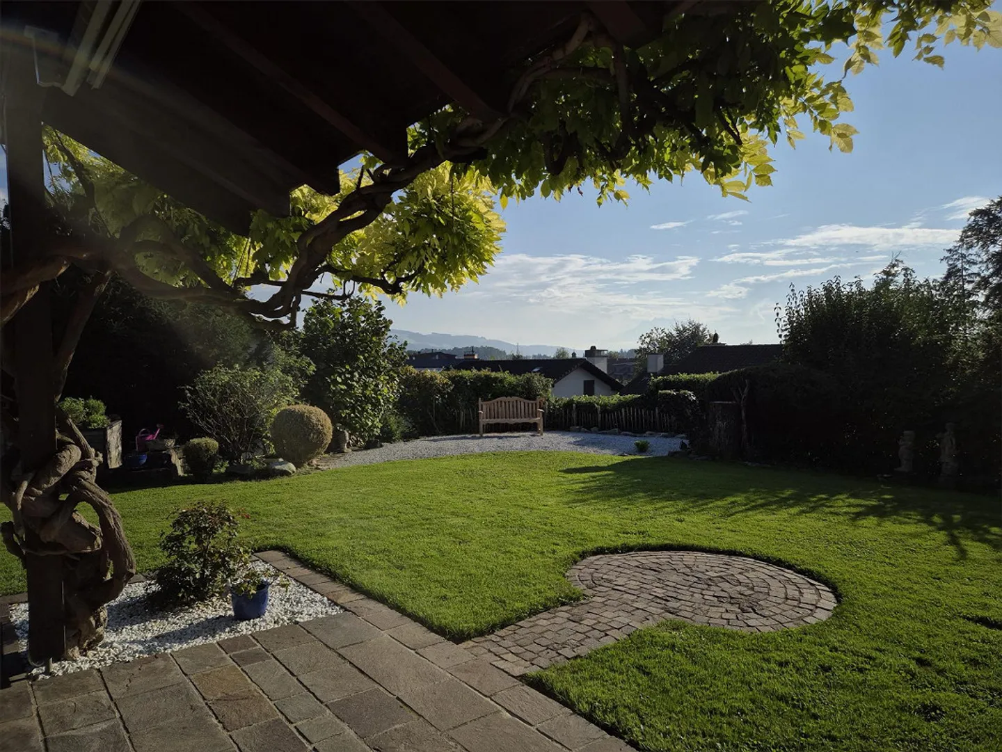 Un luogo per visioni - Vivere, Costruire, Sognare a Hünenberg nel Canton Zug - Foto 3 di 12