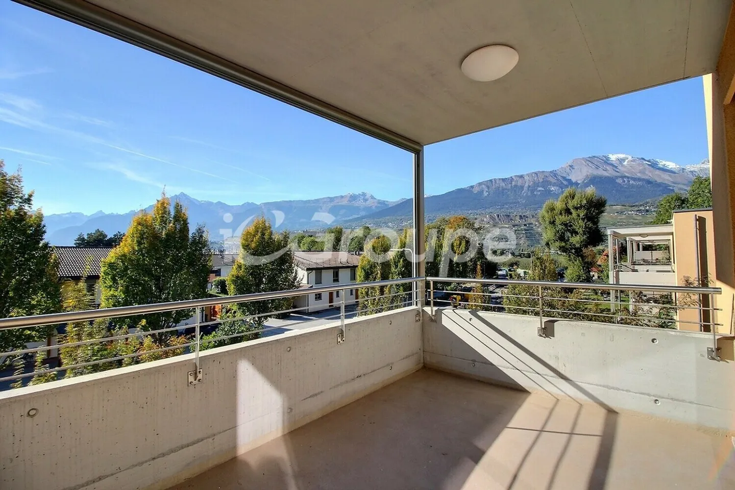 Beautiful 3.5-room apartment on the 2nd floor in Bramois - Photo 8 of 12