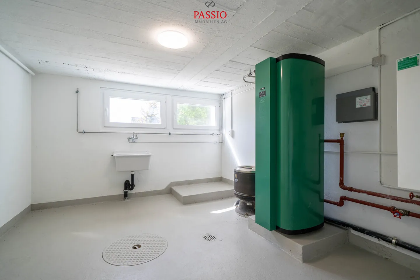 Paradiso familiare completamente ristrutturato con 6,5 stanze in posizione privilegiata! - Foto 28 di 42