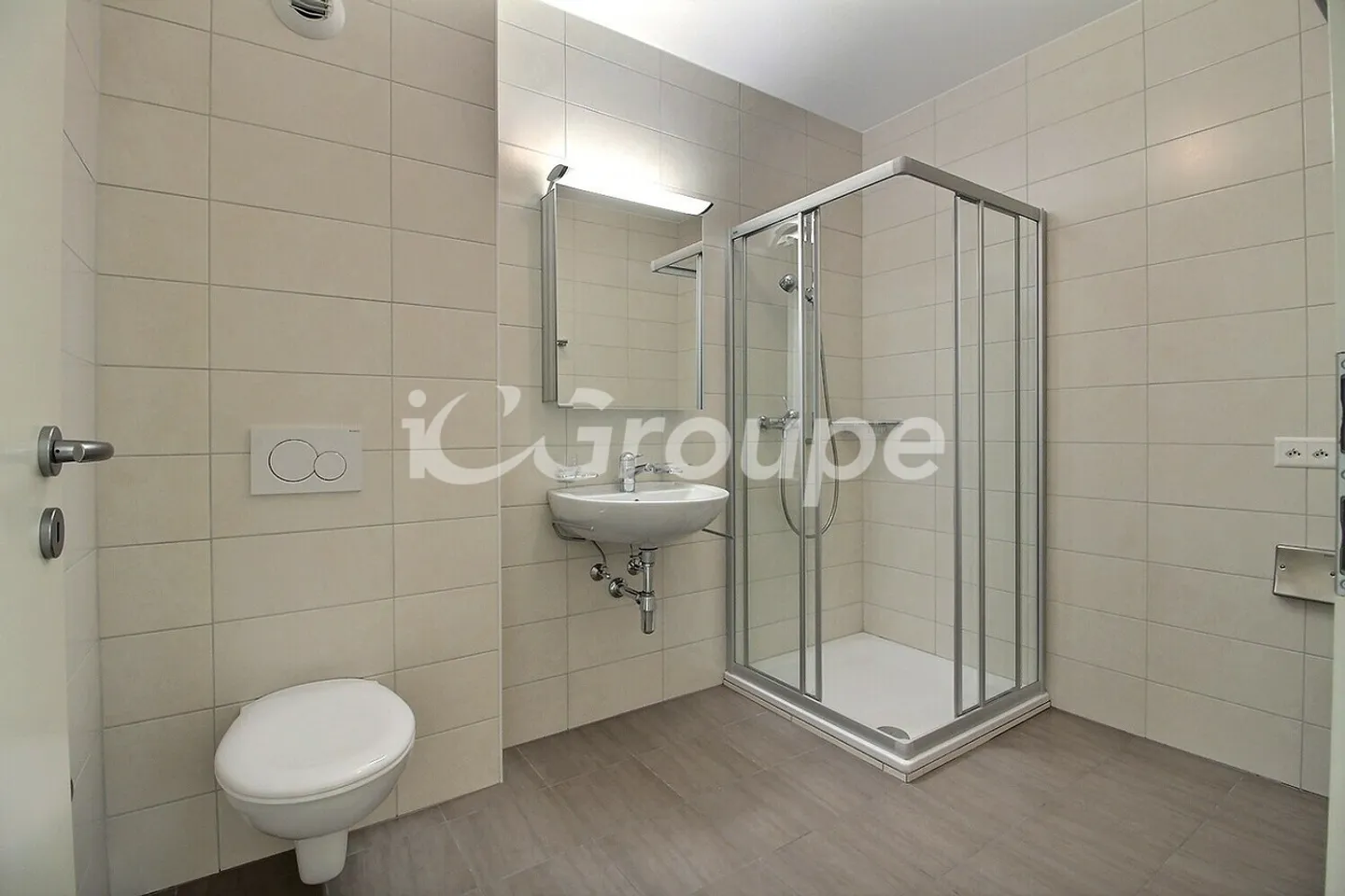 Beautiful 3.5-room apartment on the 2nd floor in Bramois - Photo 12 of 12