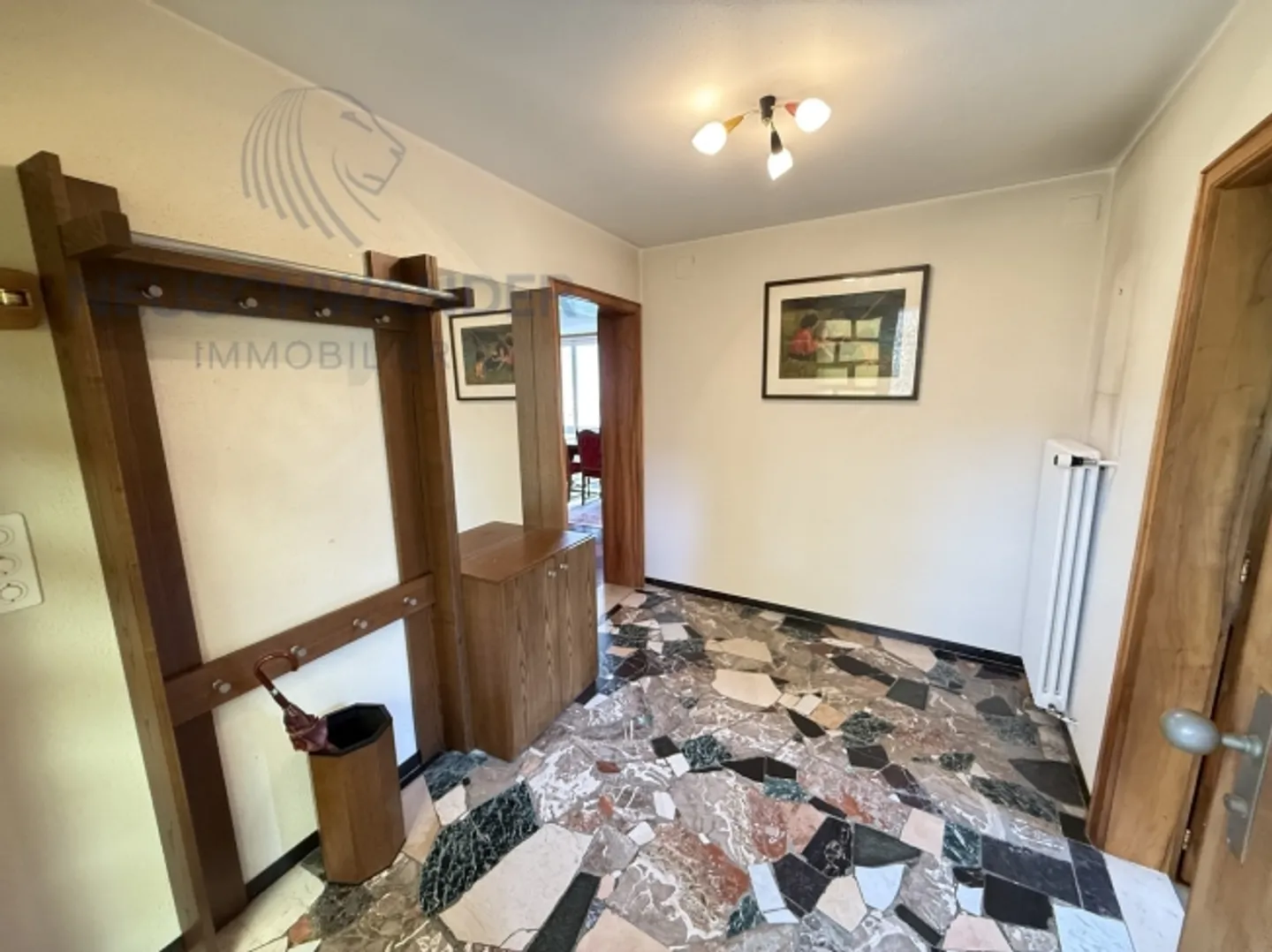 Alto potenziale per questa villa con un lotto di 2.962 m² - Foto 17 di 20