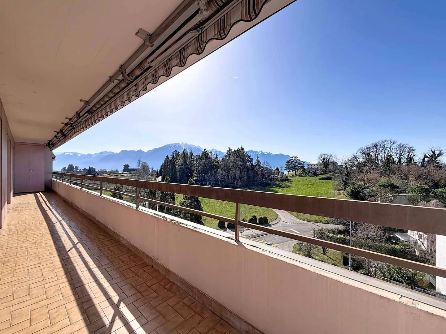 Appartamento mansardato 4.5 stanze, ottima esposizione al sole - Foto 1 di 10